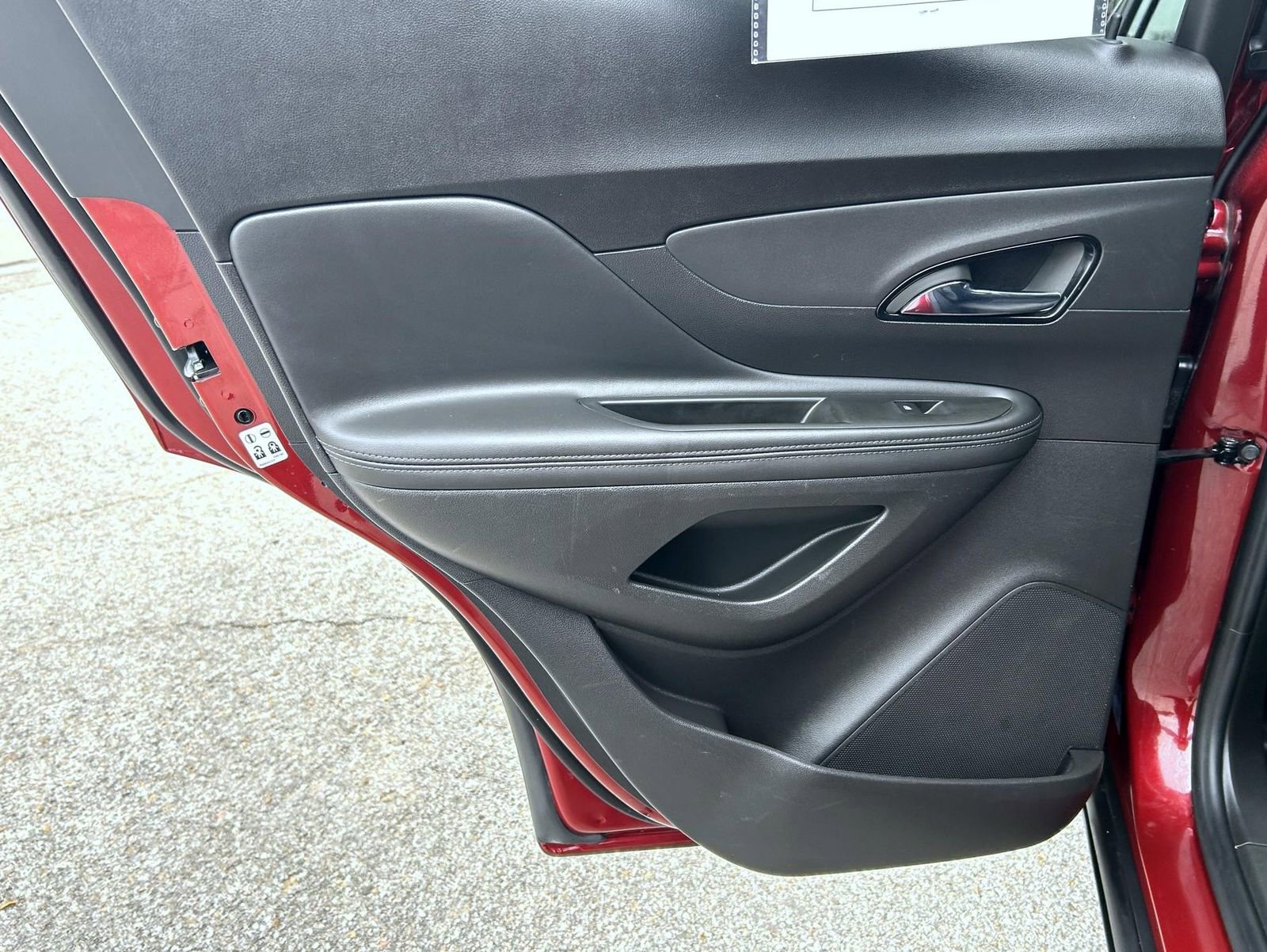 Certified 2022 Buick Encore Preferred w/ Safety Package image 17