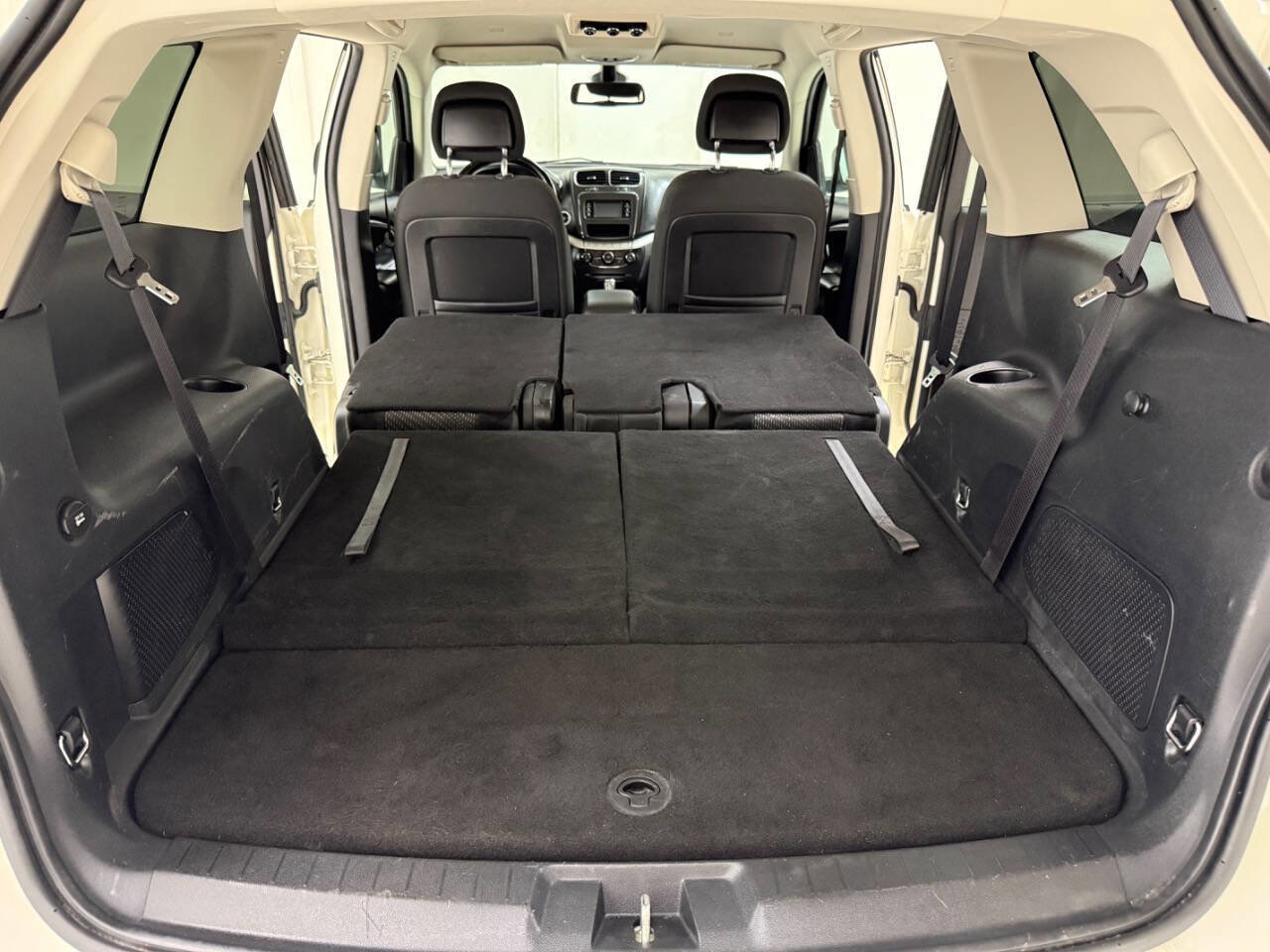 Used 2020 Dodge Journey SE w/ SE Popular Equipment Group FWD image 60