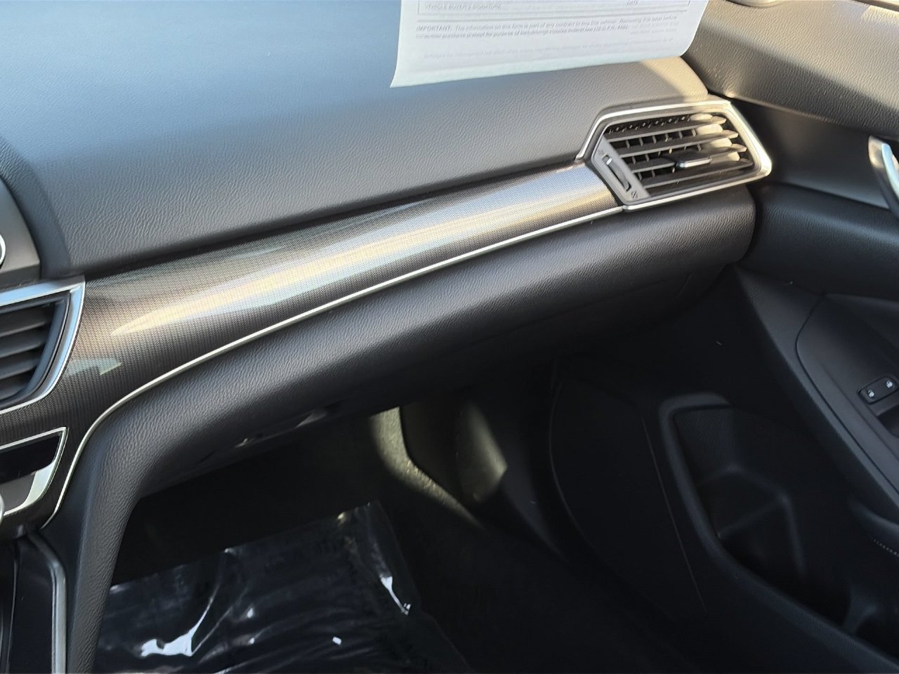 Used 2021 Honda Accord Sport image 15