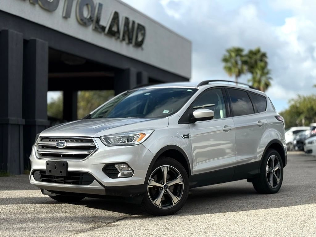Used 2017 Ford Escape SE w/ Equipment Group 201A