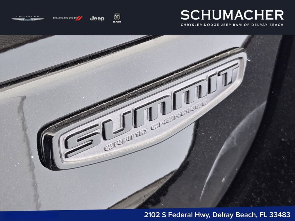 New 2025 Jeep Grand Cherokee L Summit AWD/4WD image 13