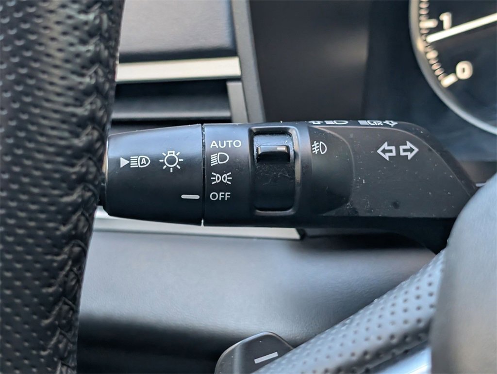 Used 2024 Mitsubishi Outlander SE Black Edition image 26