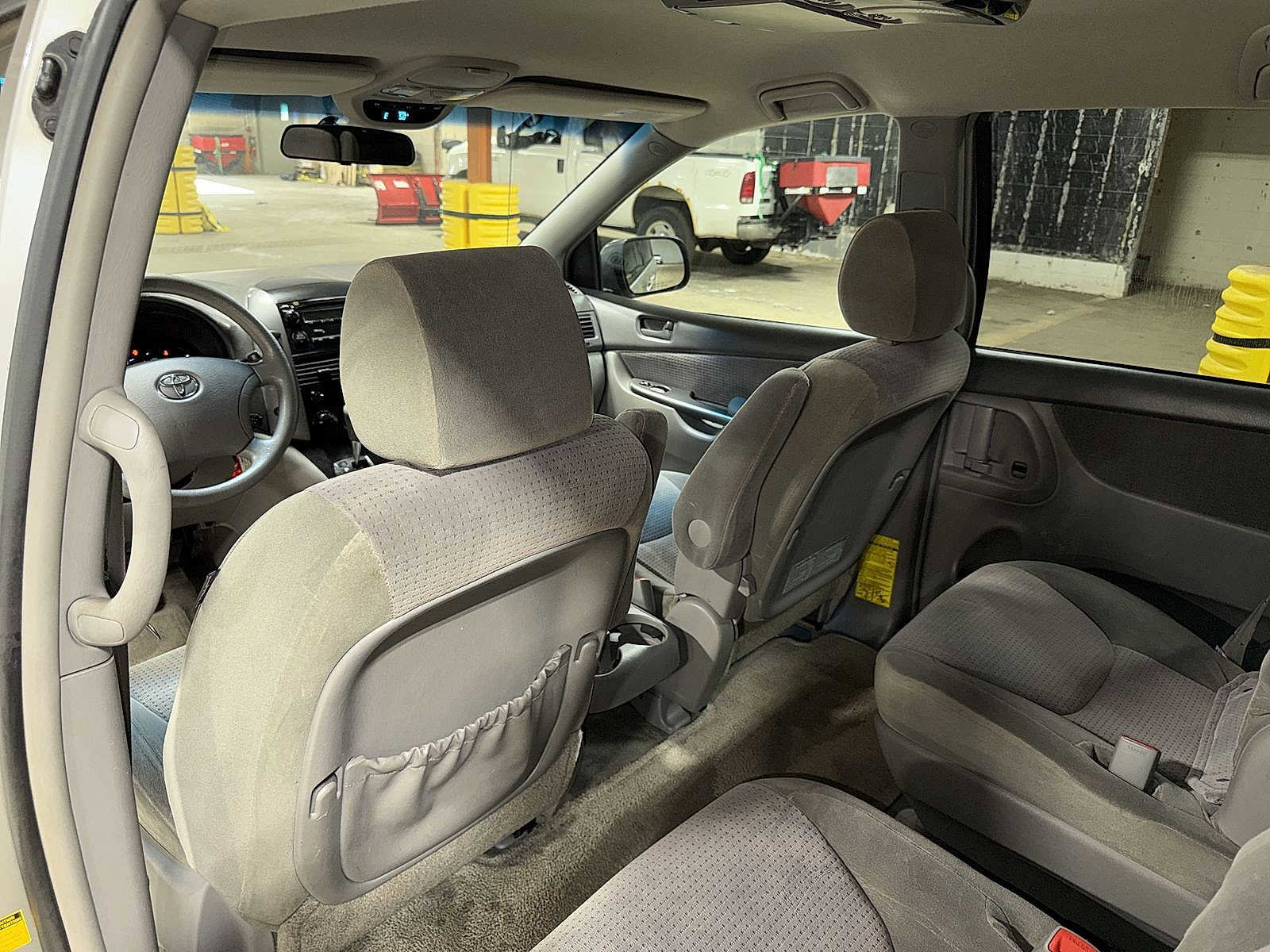 Used 2006 Toyota Sienna LE AWD/4WD image 23