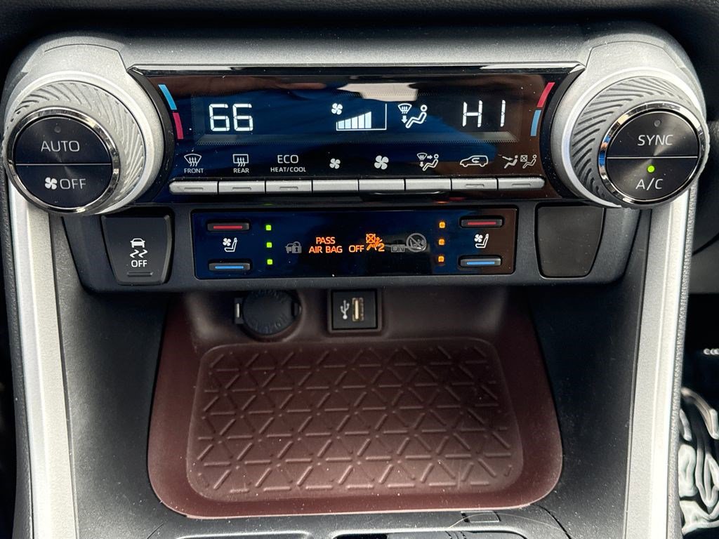 Used 2023 Toyota RAV4 Limited w/ Limited Grade Weather Package image 31