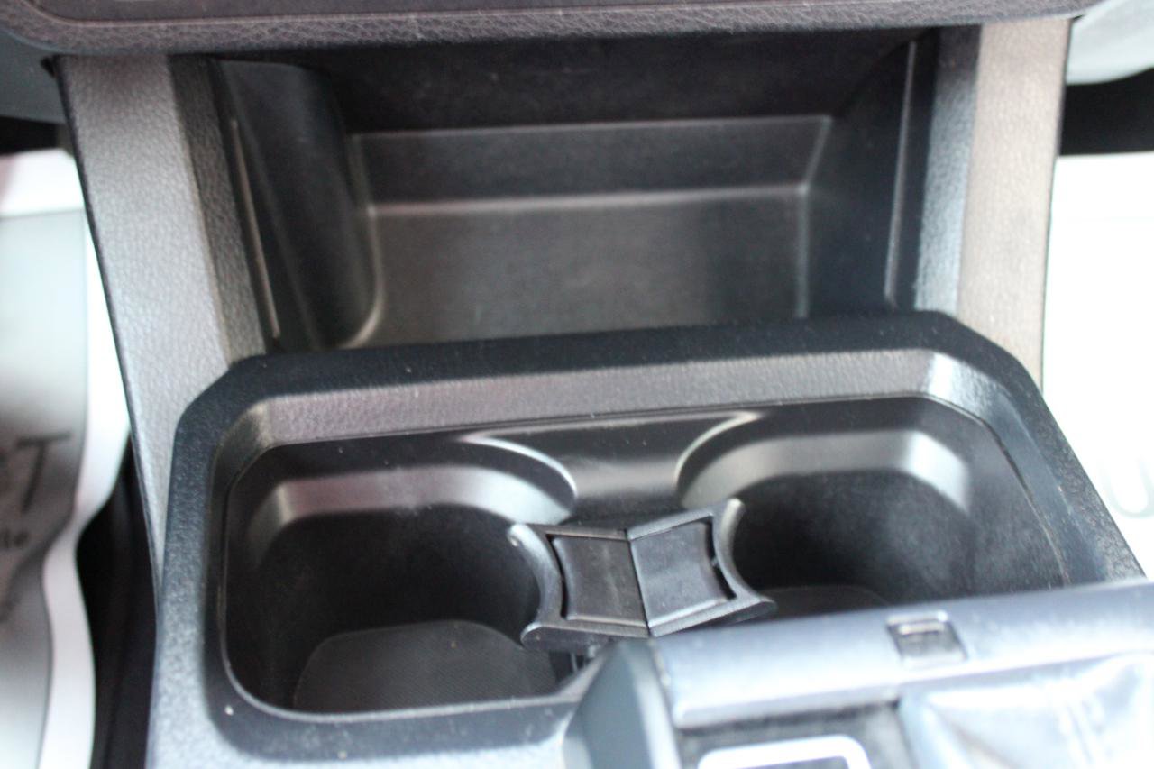 Used 2019 Toyota Tacoma SR image 25