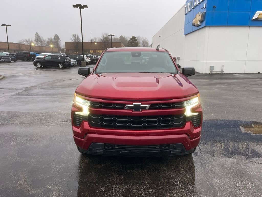 Used 2023 Chevrolet Silverado 1500 RST image 2