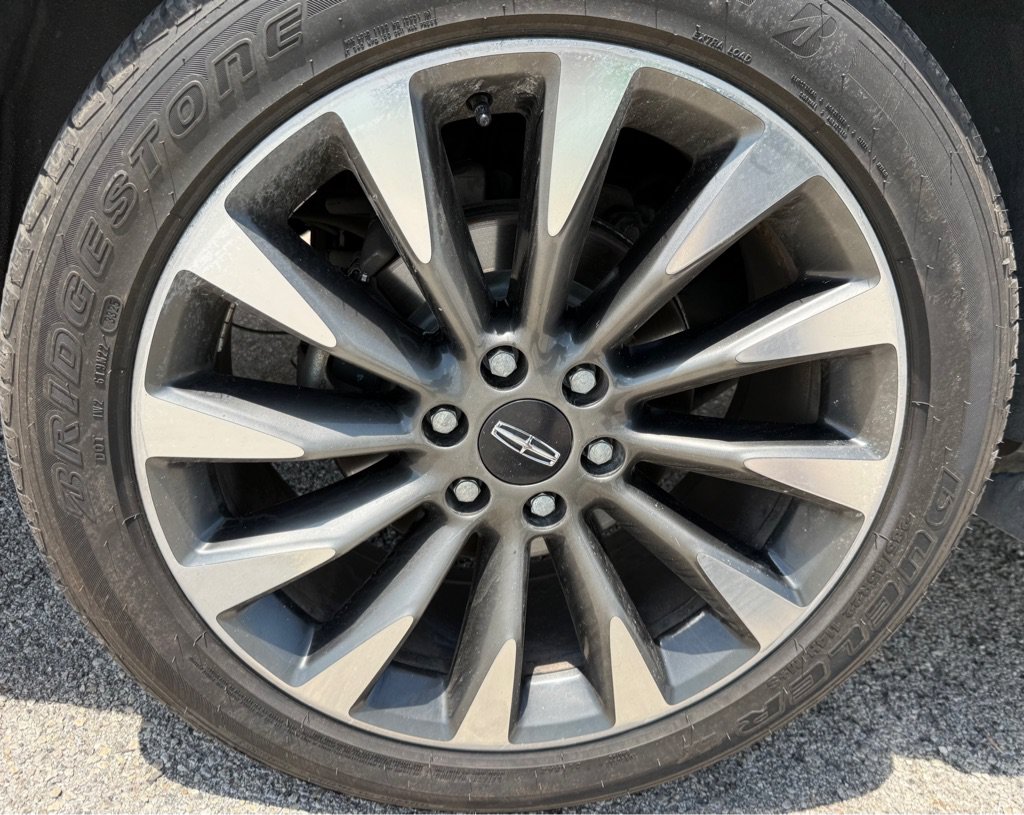 Used 2020 Lincoln Navigator L Reserve RWD image 29