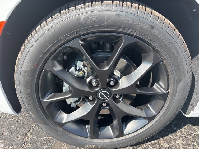 New 2026 Chrysler Pacifica Limited image 28
