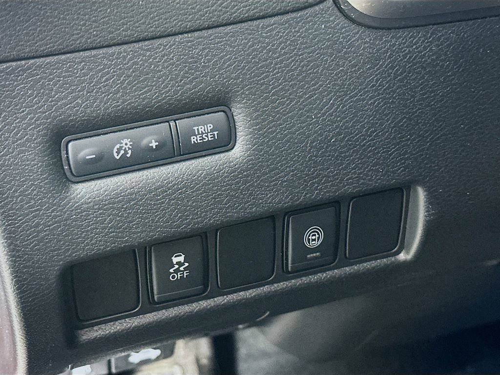 Used 2020 Nissan Murano SV image 15