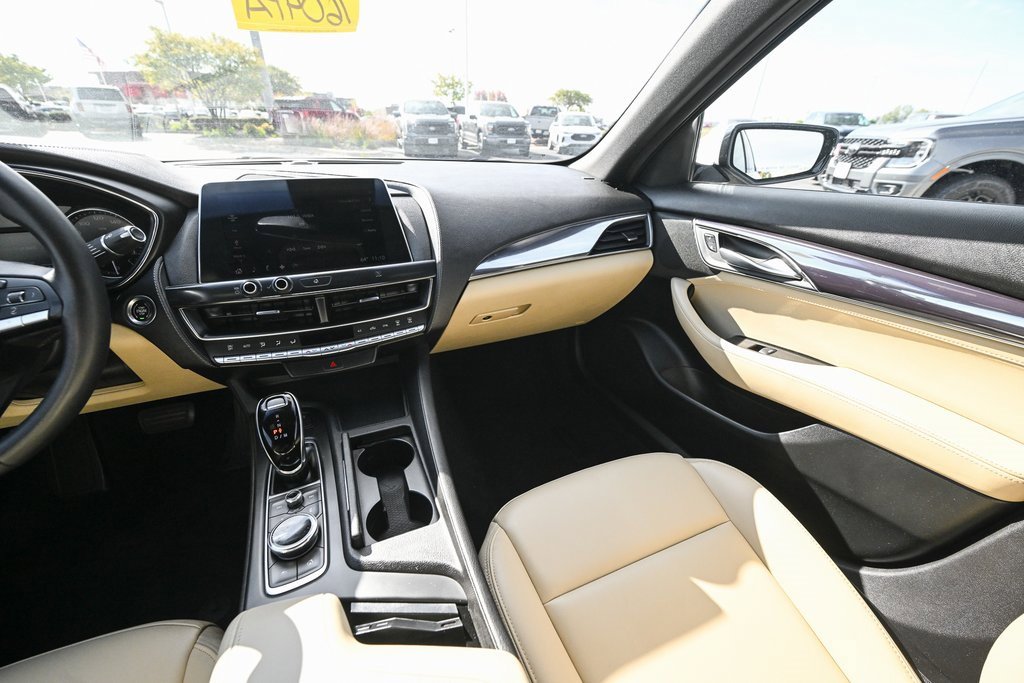 Used 2020 Cadillac CT5 Luxury image 32