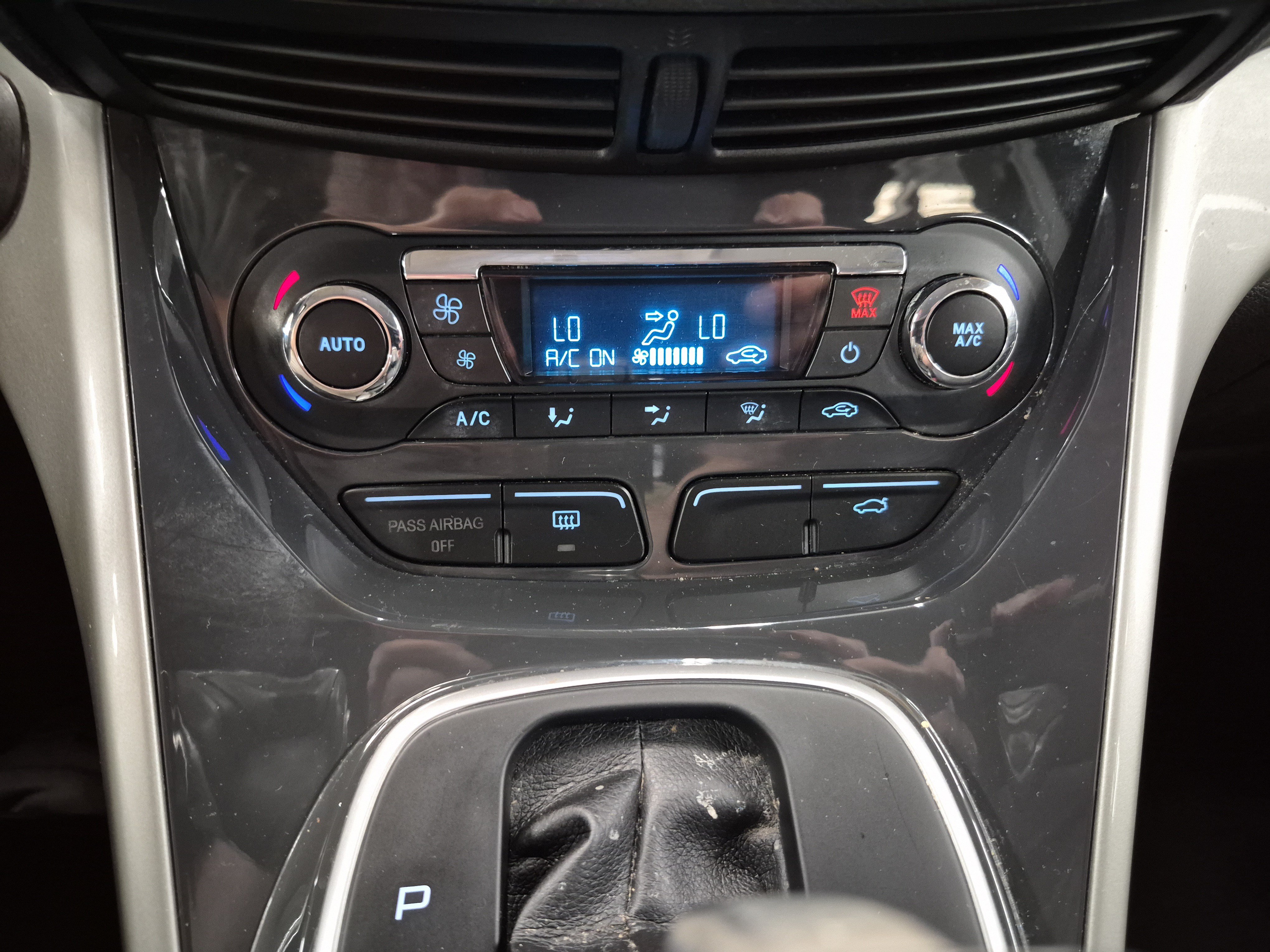 Used 2013 Ford Escape SEL FWD image 28