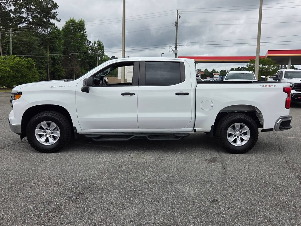 Used 2023 Chevrolet Silverado 1500 W/T w/ Trailering Package AWD/4WD image 2