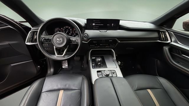 Used 2025 MAZDA CX-90 3.3 Turbo w/ Premium Plus Pkg image 16