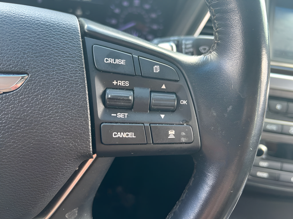 Used 2019 Genesis G80 3.8 RWD image 26