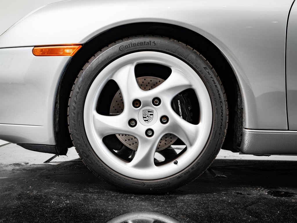 Used 2000 Porsche 911 Carrera image 12