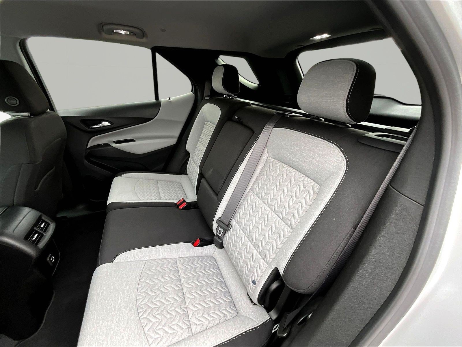 Used 2022 Chevrolet Equinox LT FWD image 22