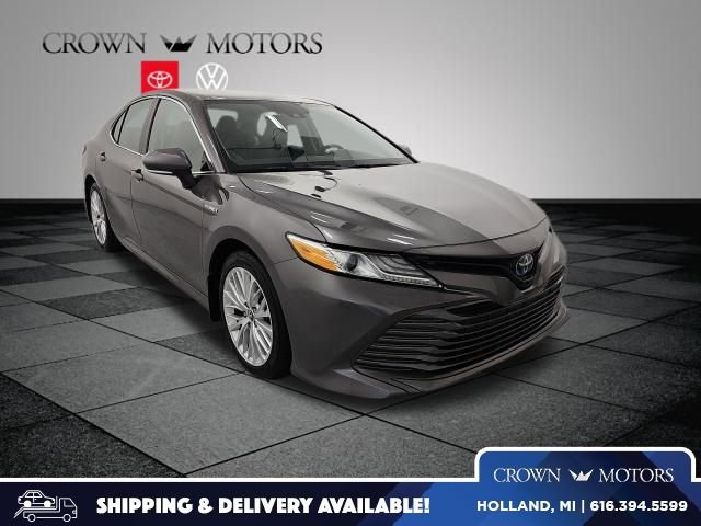Used 2019 Toyota Camry XLE