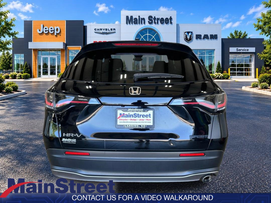 Used 2024 Honda HR-V Sport image 4
