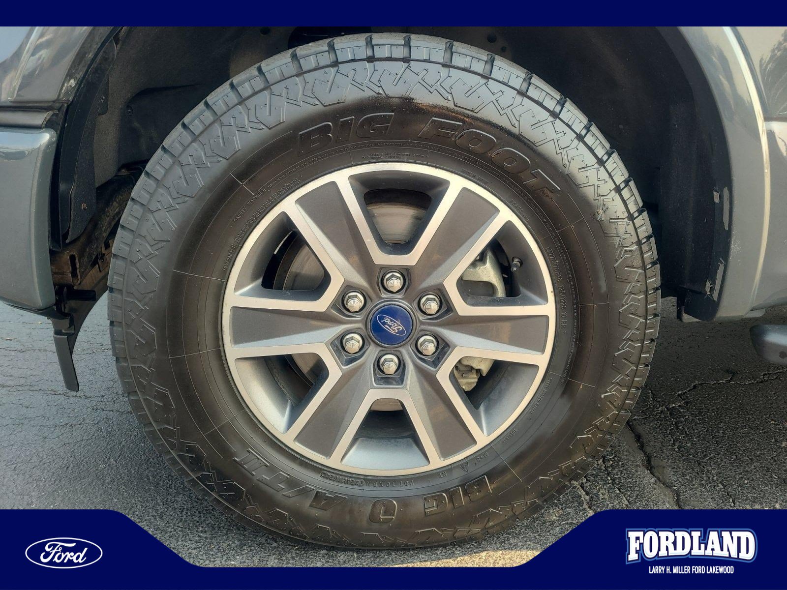Used 2017 Ford F150 XLT w/ Equipment Group 302A Luxury AWD/4WD image 26