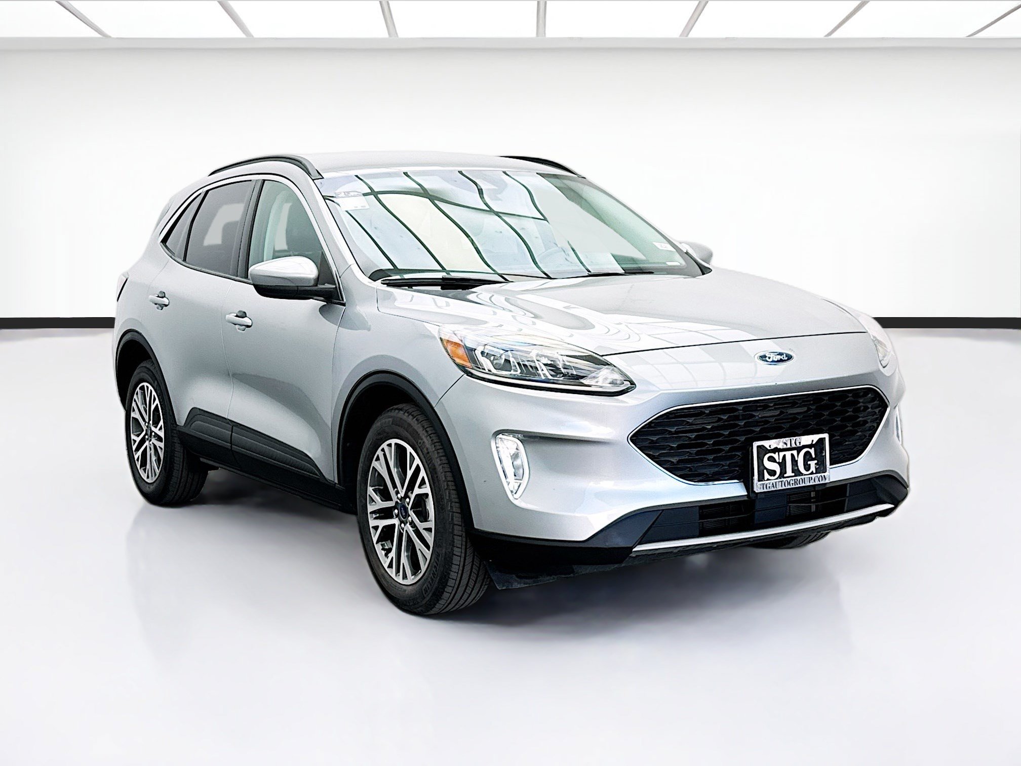 Used 2021 Ford Escape SEL AWD/4WD image 3