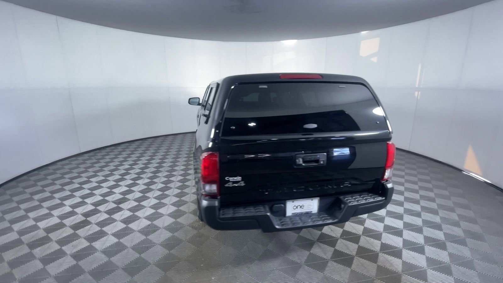 Used 2022 Toyota Tacoma SR image 7