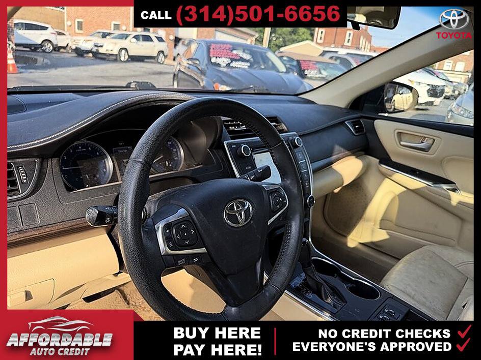 Used 2016 Toyota Camry XLE FWD image 9
