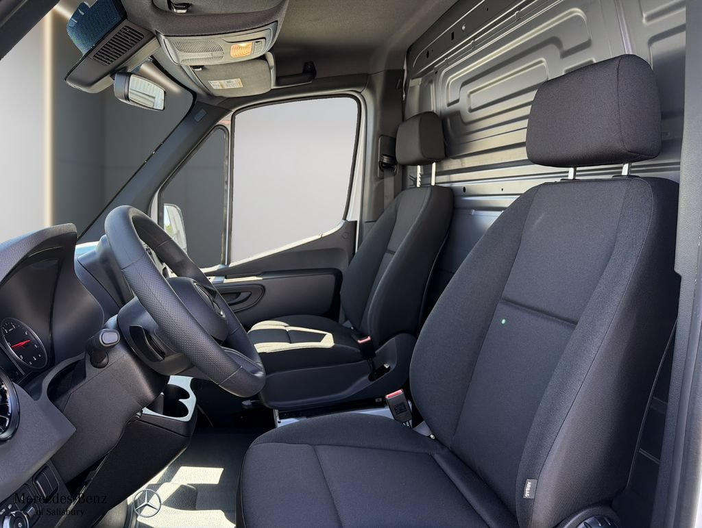 New 2026 Mercedes-Benz Sprinter 2500 image 13