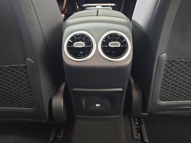 Used 2026 Mercedes-Benz CLA 250 4MATIC image 25