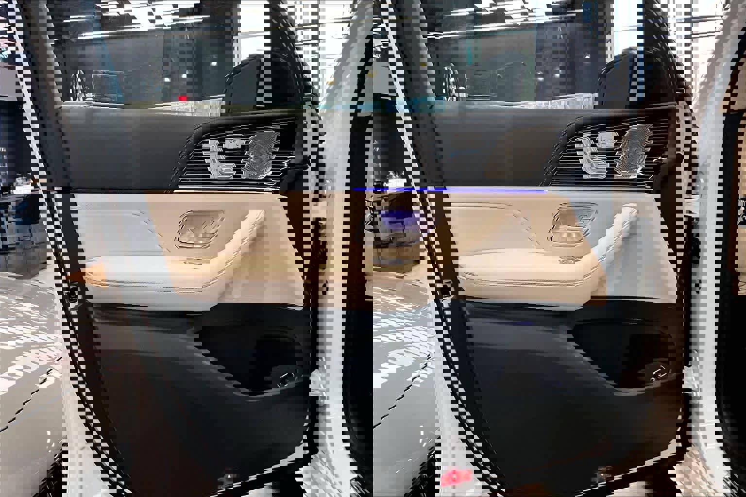 New 2026 Mercedes-Benz GLE 53 AMG AMG GLE 53 image 12