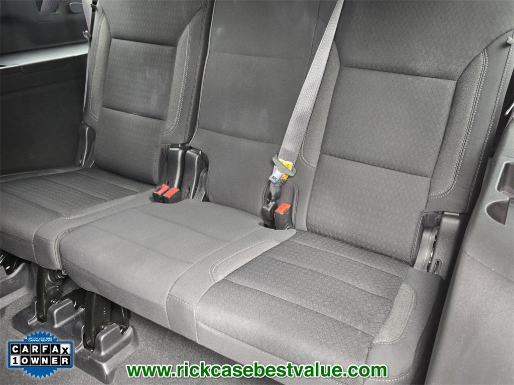 Used 2021 Chevrolet Suburban LS image 13