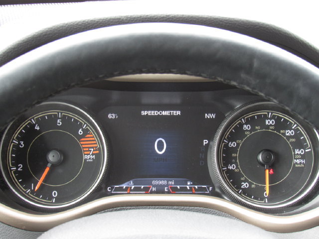 Used 2018 Jeep Cherokee Limited FWD image 22