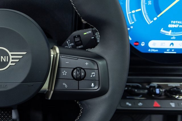 Used 2025 MINI Cooper S image 18