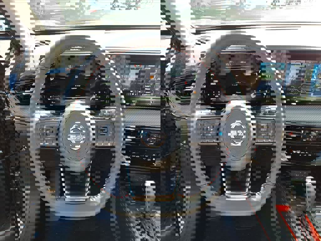 New 2026 Nissan Kicks SR image 12