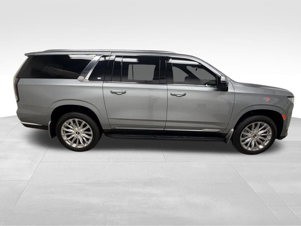 Used 2024 Cadillac Escalade ESV Premium Luxury image 8