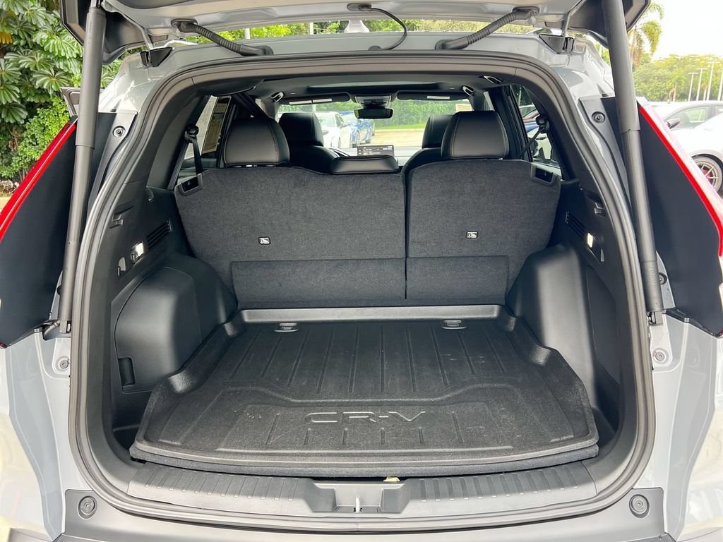 Used 2025 Honda CR-V Sport Touring image 21