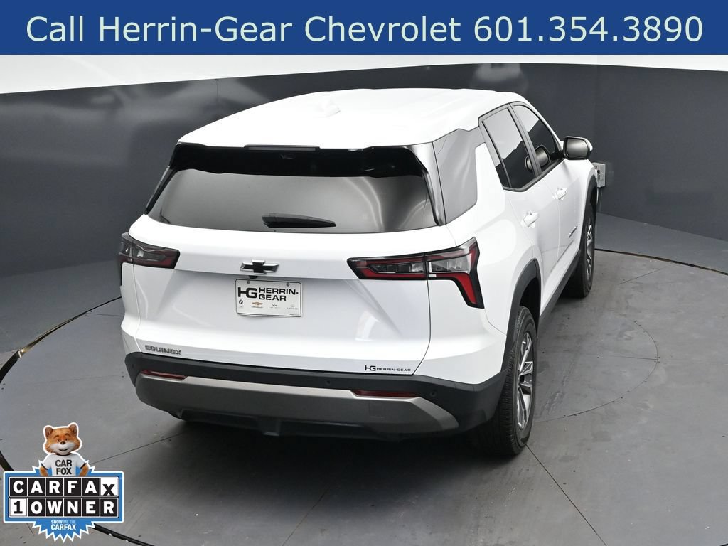 Used 2025 Chevrolet Equinox LT w/ Safety and Technology Package FWD image 35
