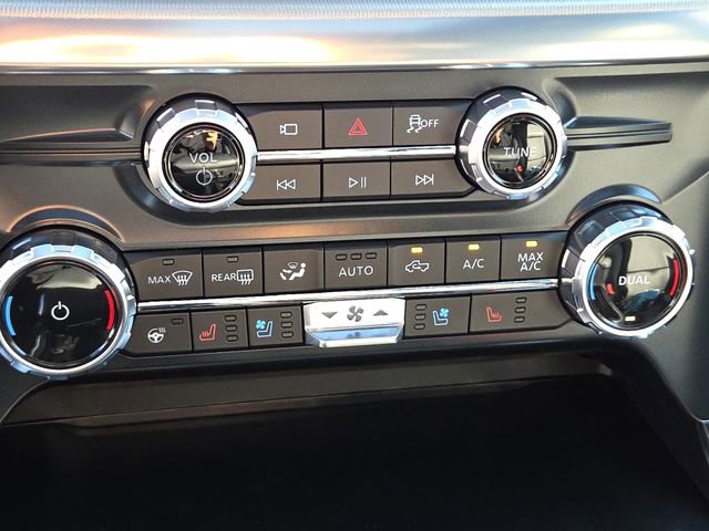 New 2025 Ford F150 Lariat w/ Equipment Group 501A Mid AWD/4WD image 24