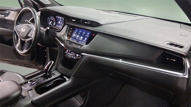 Used 2022 Cadillac XT5 Premium Luxury w/ Technology Package image 18