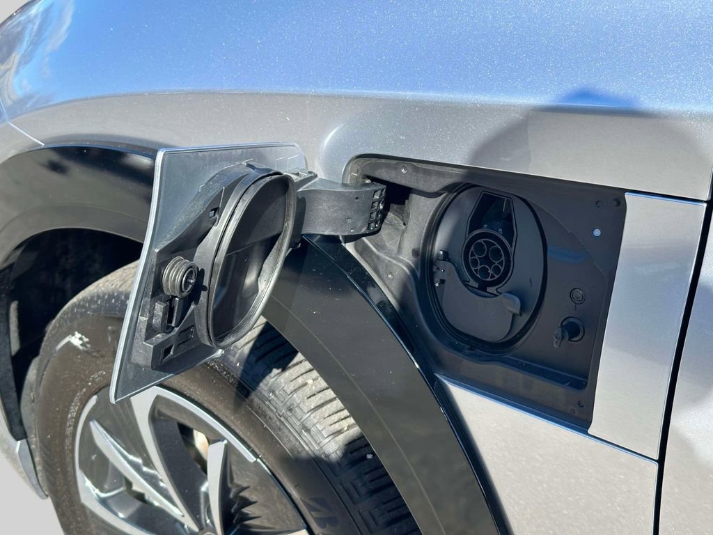 Certified 2023 Lexus RZ 450e Premium w/ Technology Package image 13