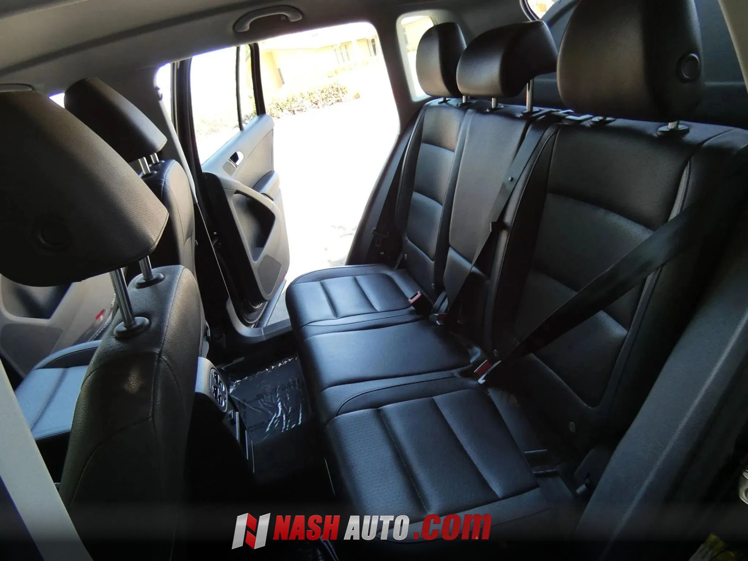 Used 2017 Volkswagen Tiguan S AWD/4WD image 46