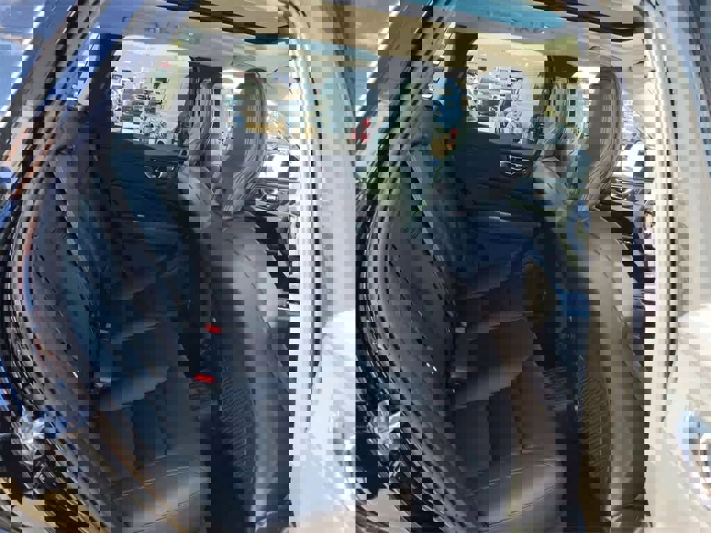 Used 2025 Volvo XC60 T8 Core w/ Protection Package Premier image 18