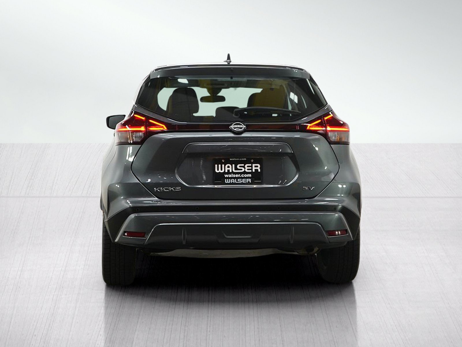 Used 2022 Nissan Kicks SV FWD image 5
