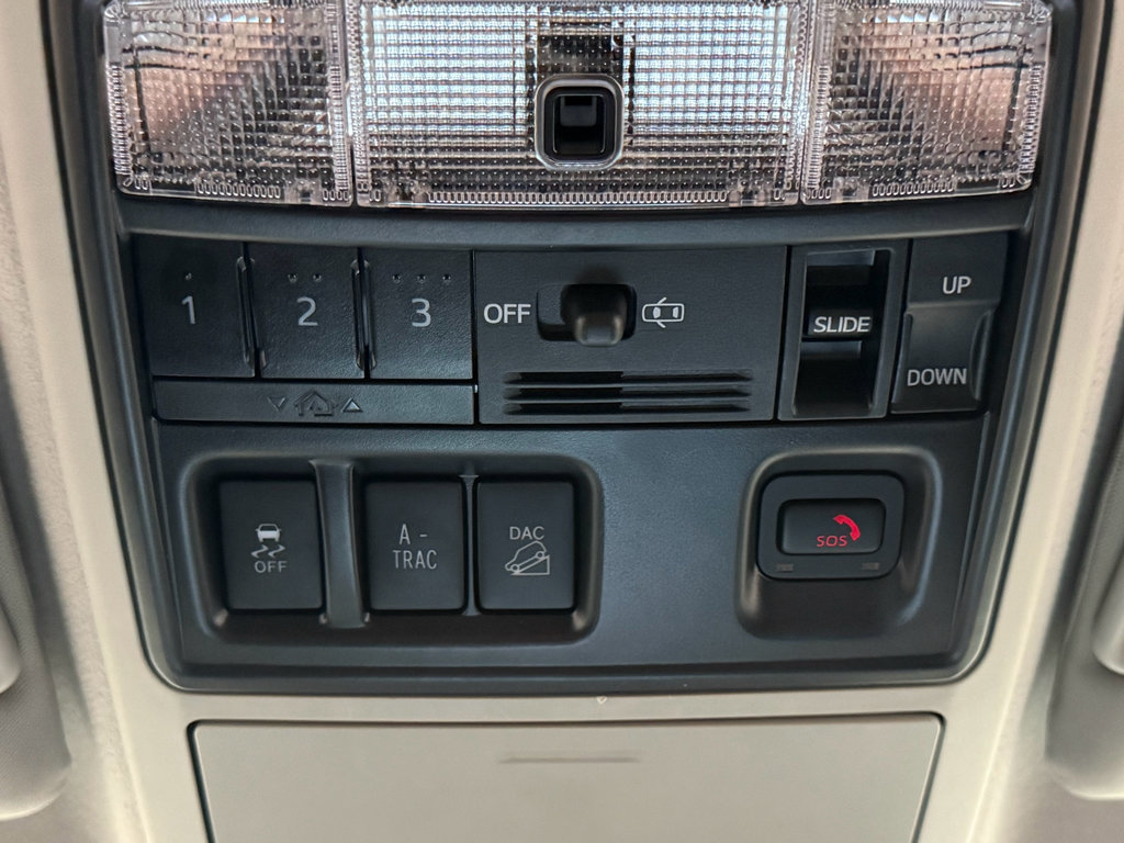 Used 2024 Toyota 4Runner Limited image 29