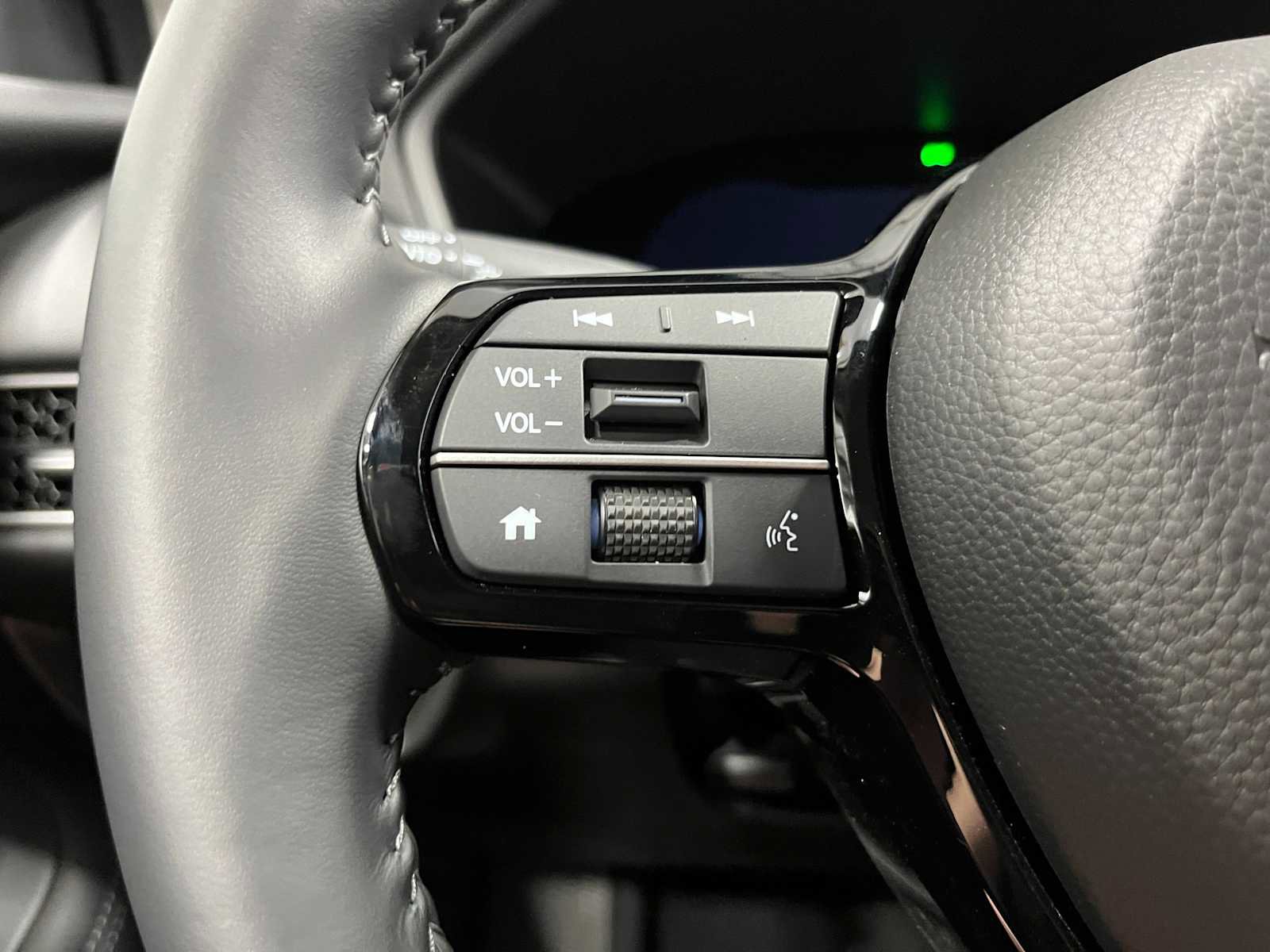 New 2026 Honda HR-V EX-L image 17