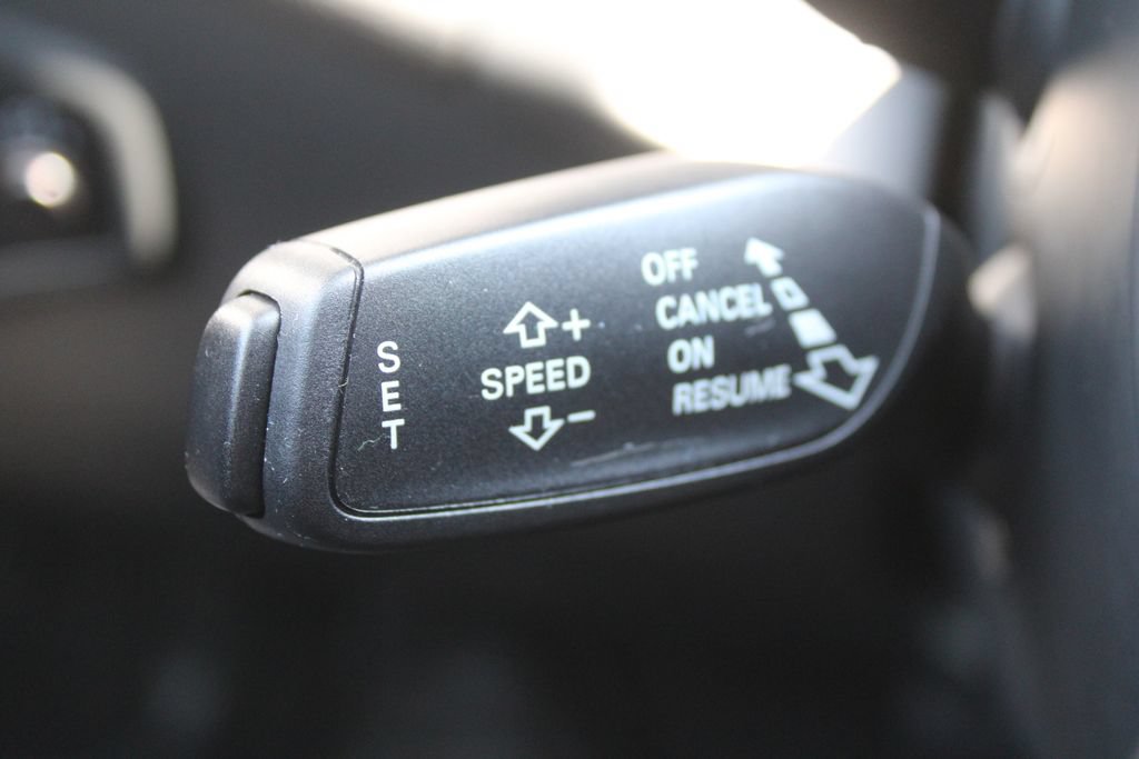 Used 2015 Audi Q5 3.0T Premium Plus w/ Technology Package AWD/4WD image 33