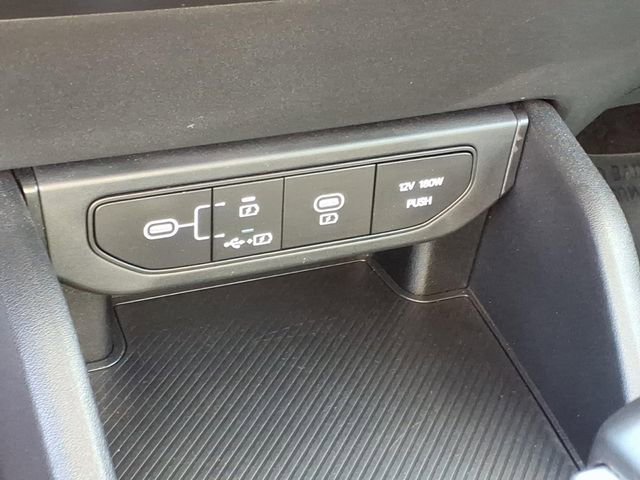Used 2025 Kia K4 FWD image 16
