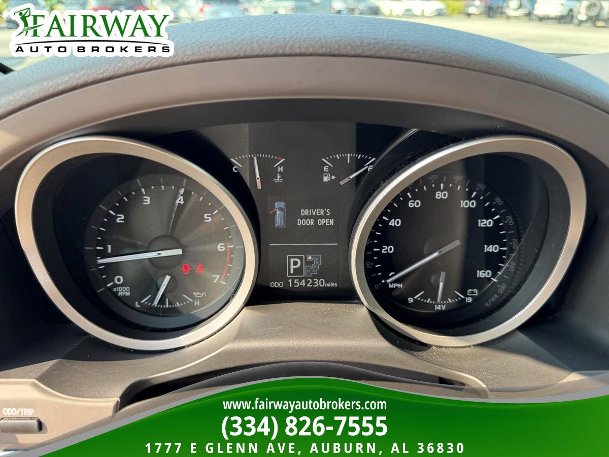 Used 2014 Toyota Land Cruiser AWD/4WD image 21