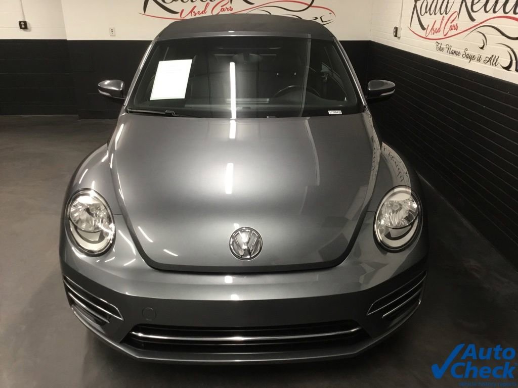 Used 2019 Volkswagen Beetle 2.0T S image 15