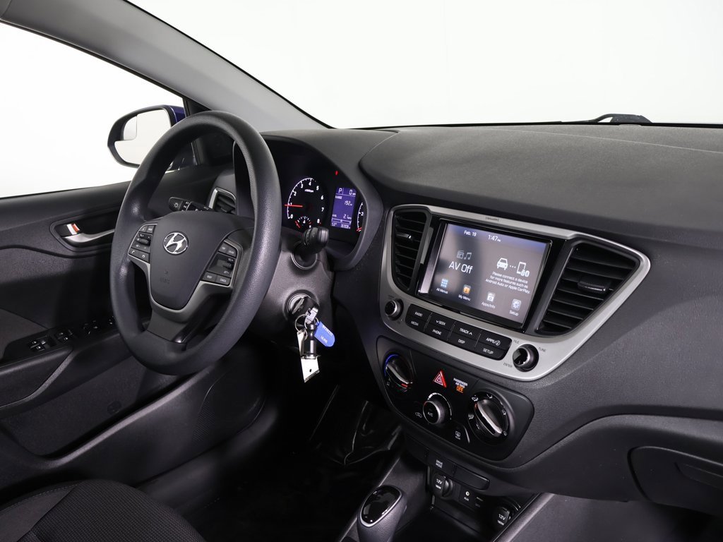 Used 2020 Hyundai Accent SEL image 21
