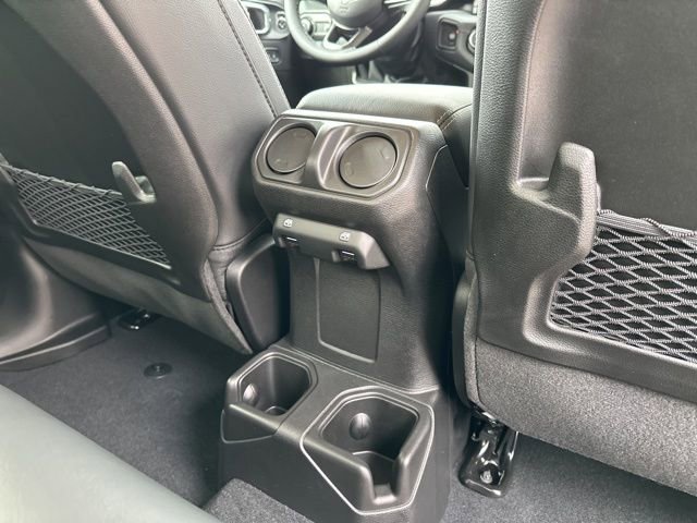 New 2026 Jeep Gladiator Sport AWD/4WD image 17
